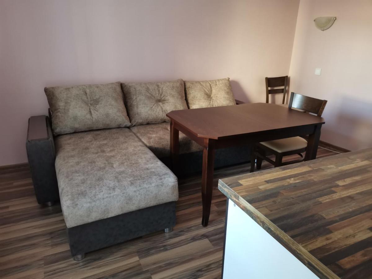 פאבל באניה Guest Rooms Mihaylovi מראה חיצוני תמונה