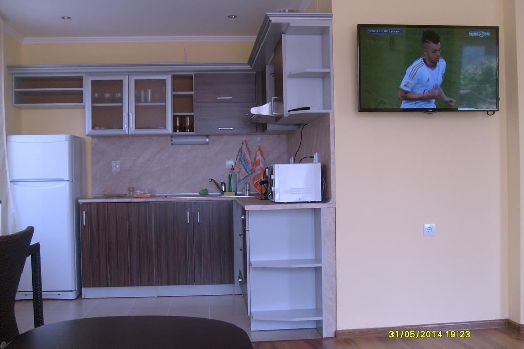 פאבל באניה Guest Rooms Mihaylovi חדר תמונה